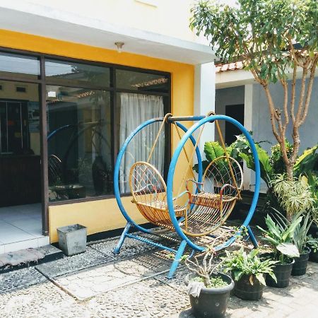 פורווקרטו Hotel Gunung Slamet מראה חיצוני תמונה