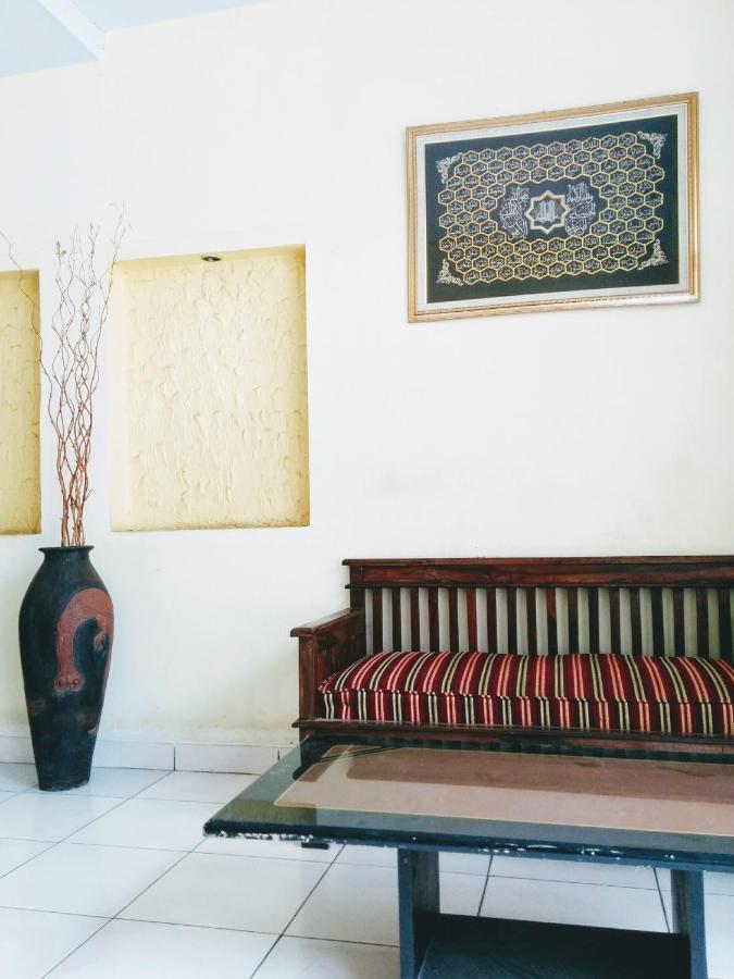 פורווקרטו Hotel Gunung Slamet מראה חיצוני תמונה