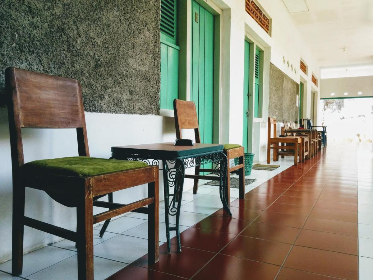 פורווקרטו Hotel Gunung Slamet מראה חיצוני תמונה