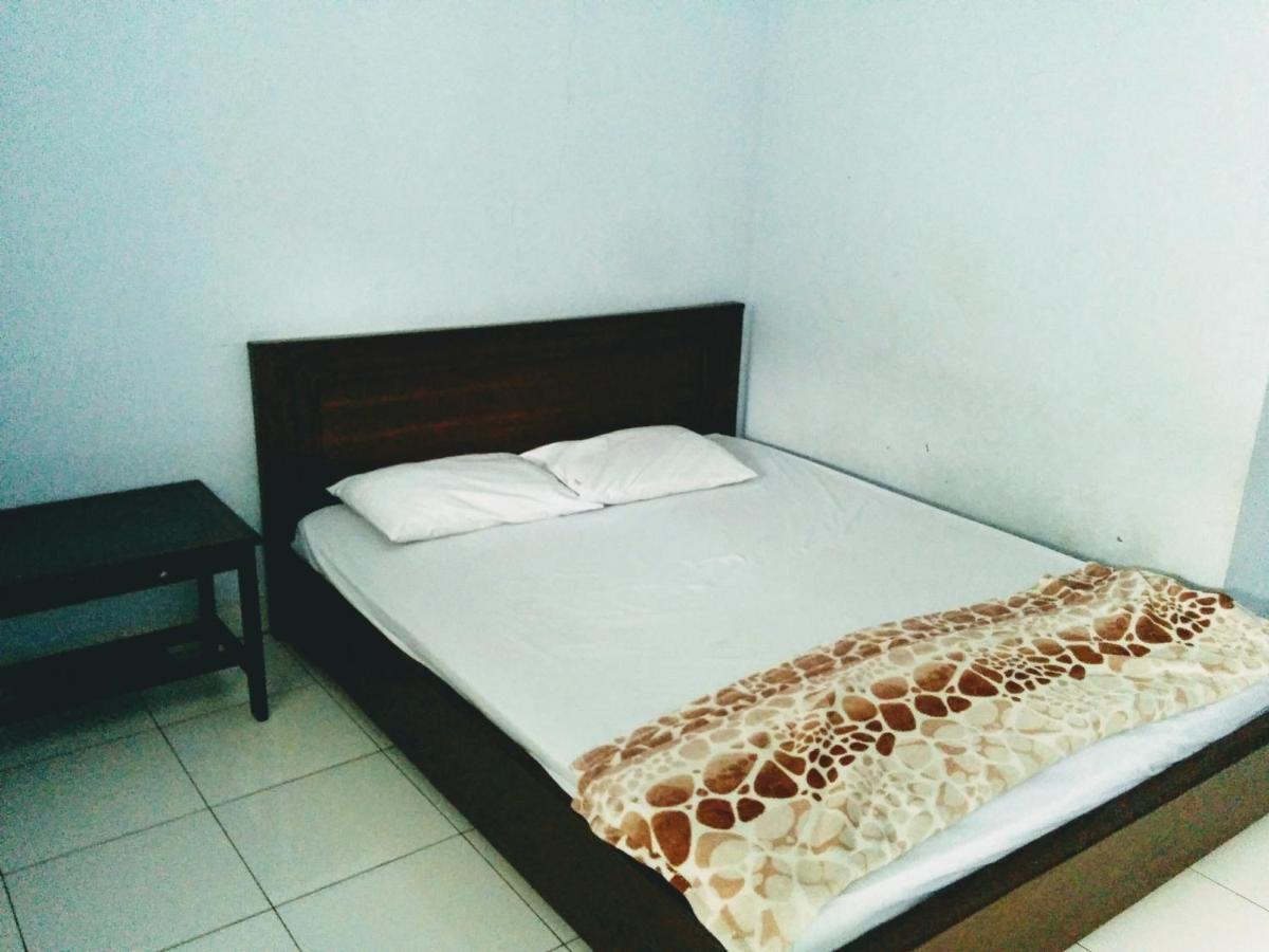 פורווקרטו Hotel Gunung Slamet מראה חיצוני תמונה